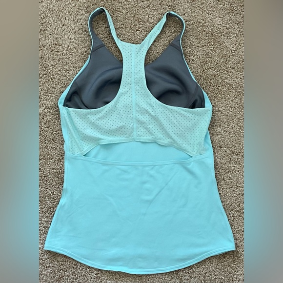 Nike Women’s Dri-Fit Blue Razorback Tank with Open Back + Built-in Bra Size M - Picture 4 of 5